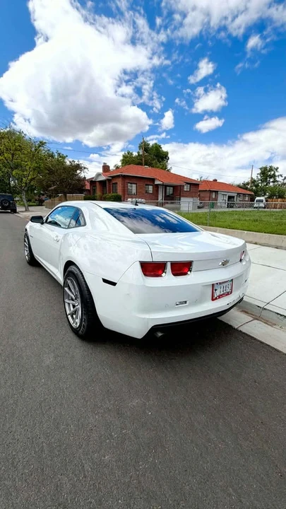 2011 Chevrolet Camaro 5th Gen - Image 5 of 11