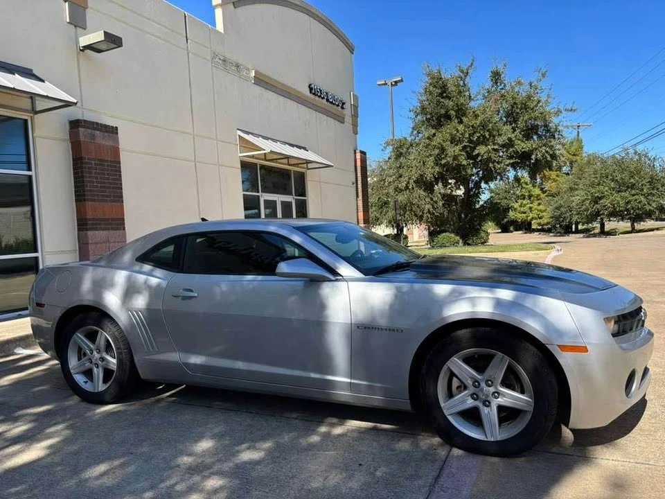 2011 Chevrolet Camaro 5th Gen - Image 5 of 11