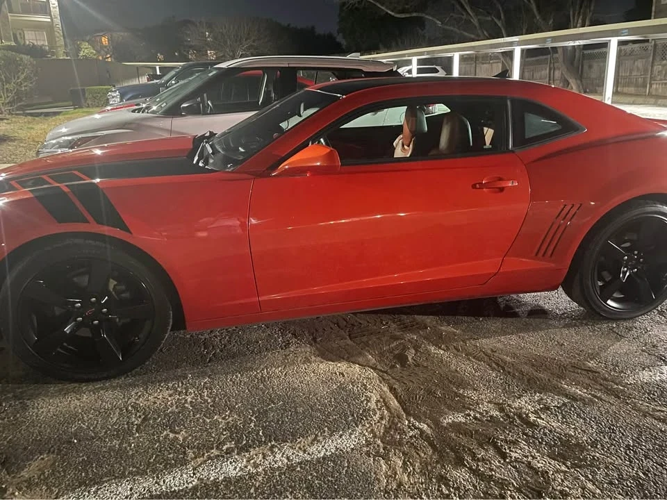 2011 Chevrolet Camaro 5th Gen - Image 3 of 4