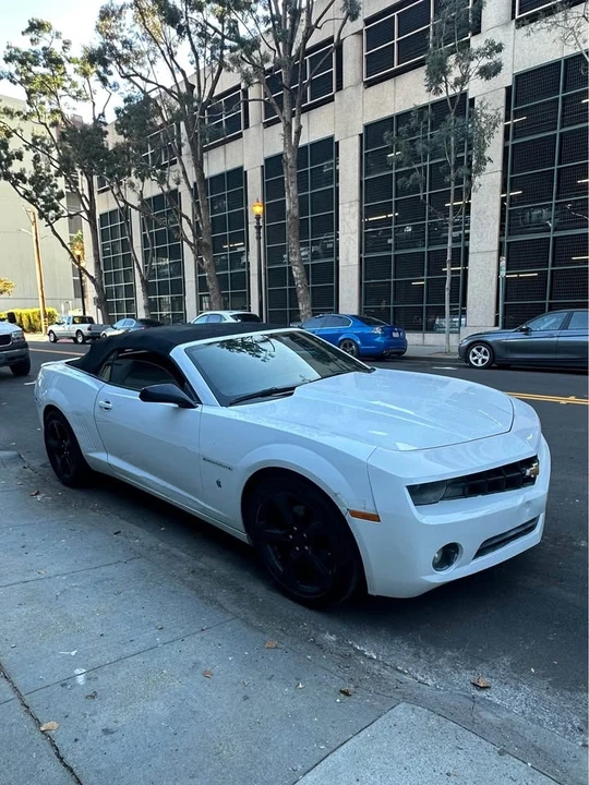 2011 Chevrolet Camaro 5th Gen - Image 18 of 20