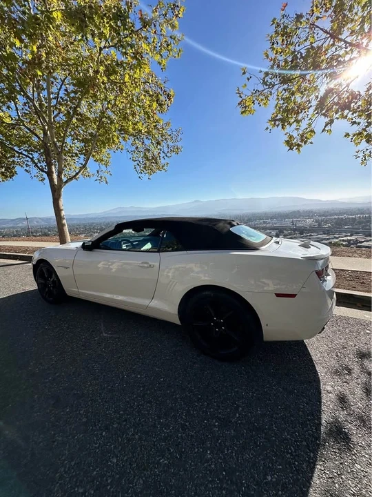 2011 Chevrolet Camaro 5th Gen - Image 14 of 20