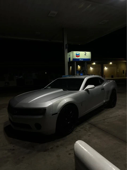 2011 Chevrolet Camaro 5th Gen - Image 2 of 8