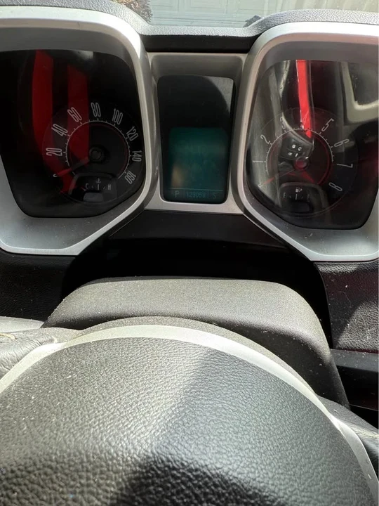 2011 Chevrolet Camaro 5th Gen - Image 11 of 12