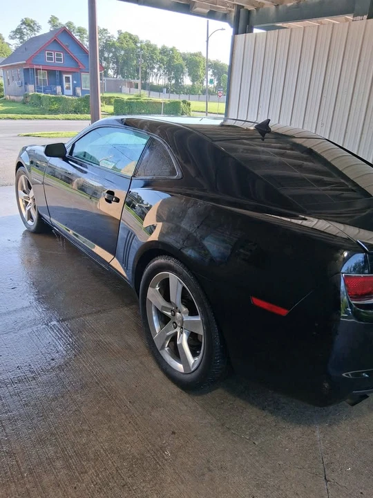 2011 Chevrolet Camaro 5th Gen - Image 2 of 2