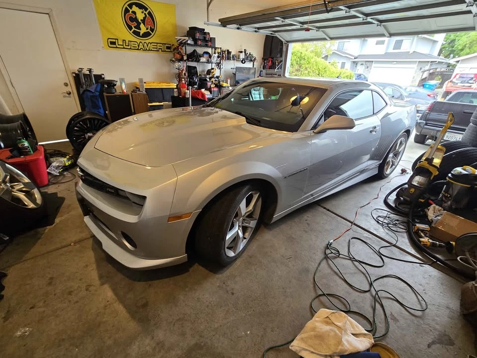 2011 Chevrolet Camaro 5th Gen - Image 2 of 4