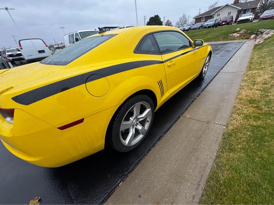 2011 Chevrolet Camaro 5th Gen - Image 3 of 10