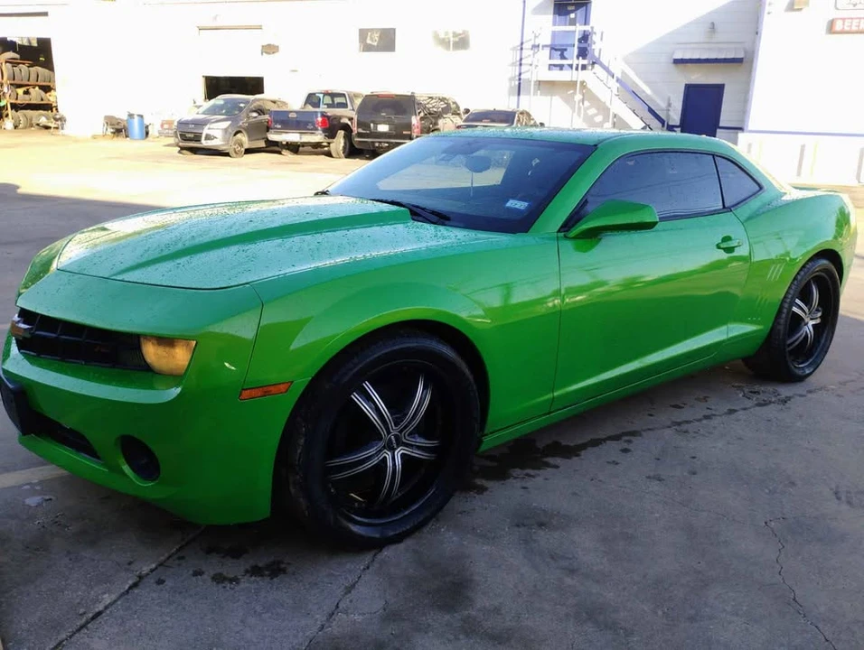 2011 Chevrolet Camaro 5th Gen - Image 2 of 9
