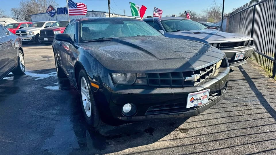 2011 Chevrolet Camaro 5th Gen - Image 2 of 4