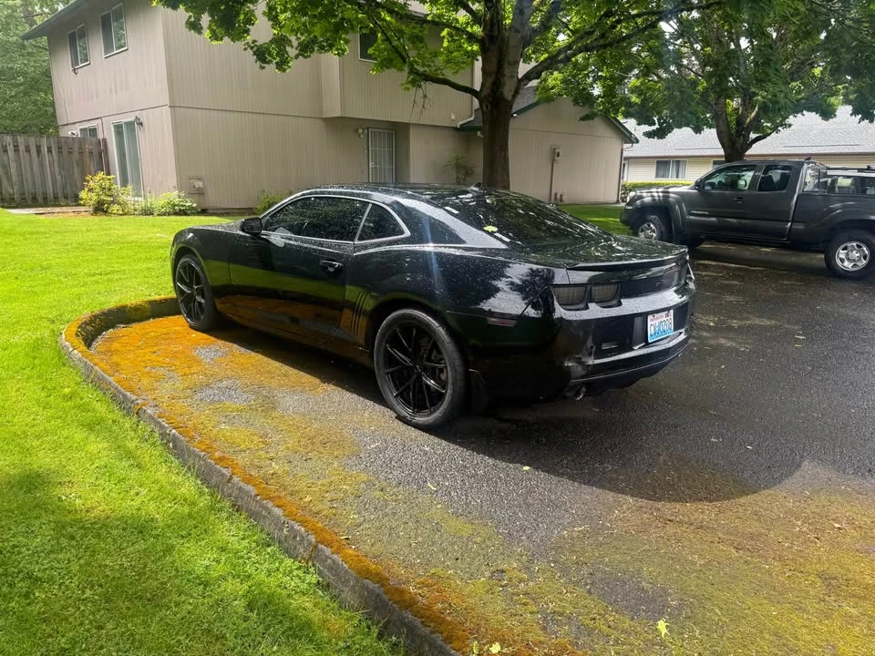 2011 Chevrolet Camaro 5th Gen - Image 6 of 11