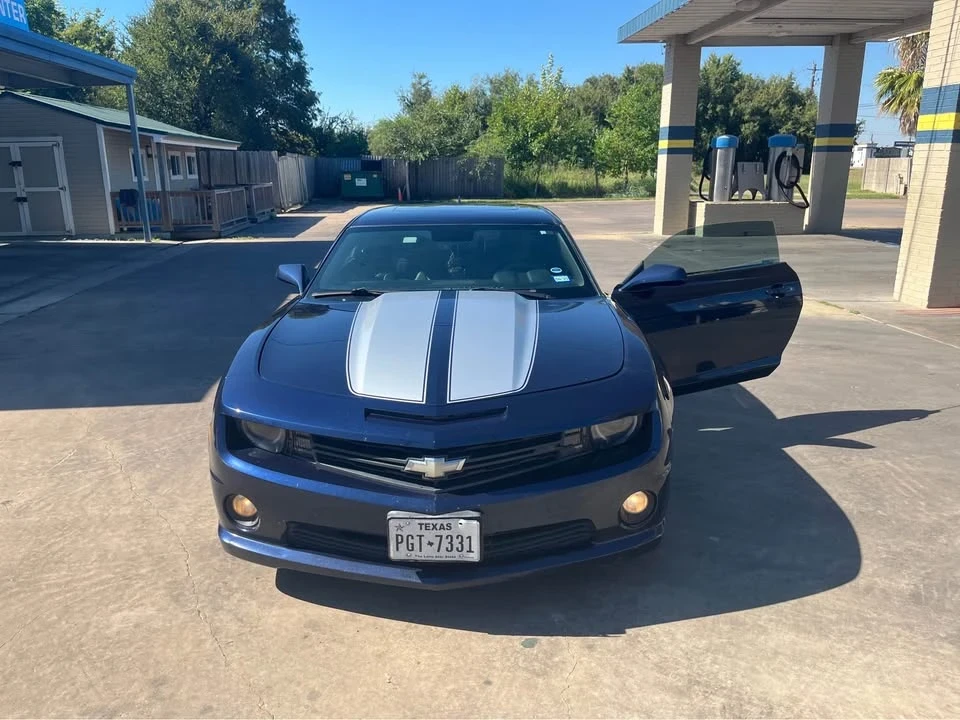 2011 Chevrolet Camaro SS 5th Gen - Image 2 of 11
