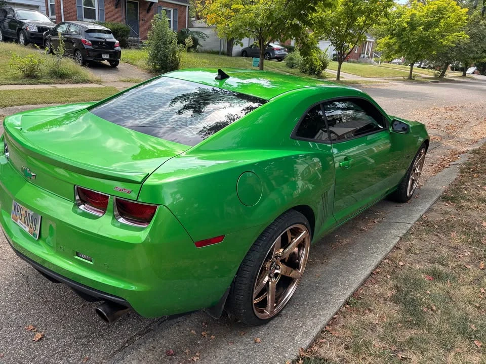 2011 Chevrolet Camaro SS 5th Gen - Image 2 of 19