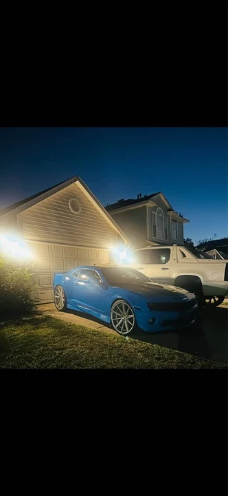 2011 Chevrolet Camaro SS 5th Gen - Image 3 of 8