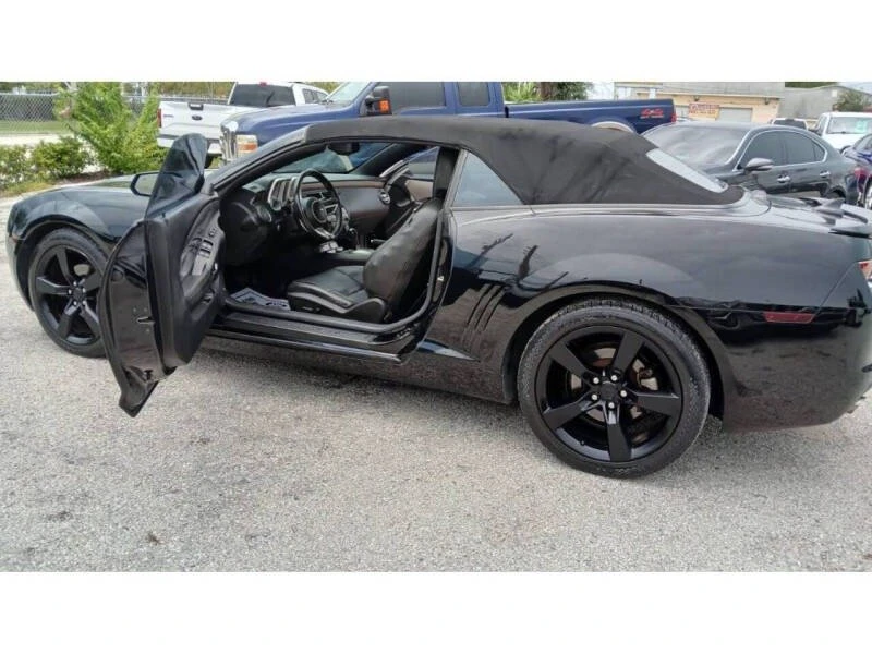 2011 Chevrolet Camaro 5th Gen - Image 2 of 9
