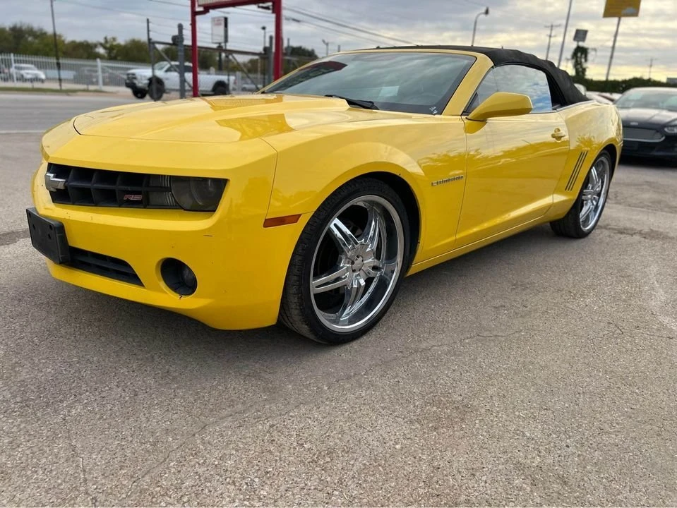 2011 Chevrolet Camaro 5th Gen - Image 2 of 9