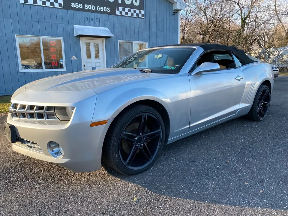 2011 Chevrolet Camaro 5th Gen - Image 16 of 17