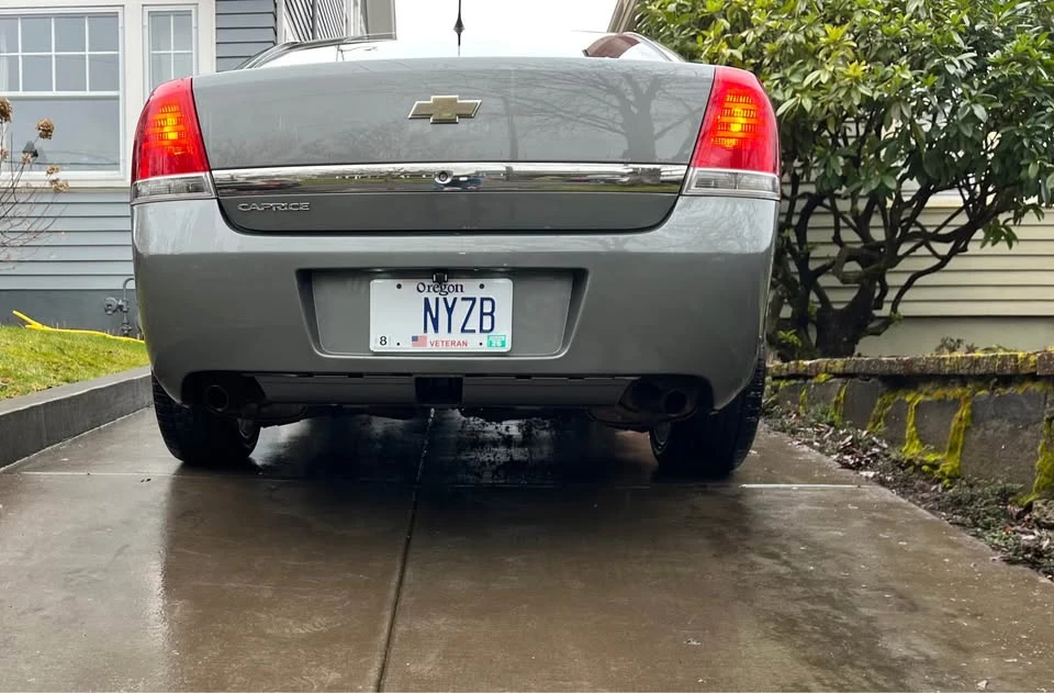 2011 Chevrolet Caprice - Image 3 of 19