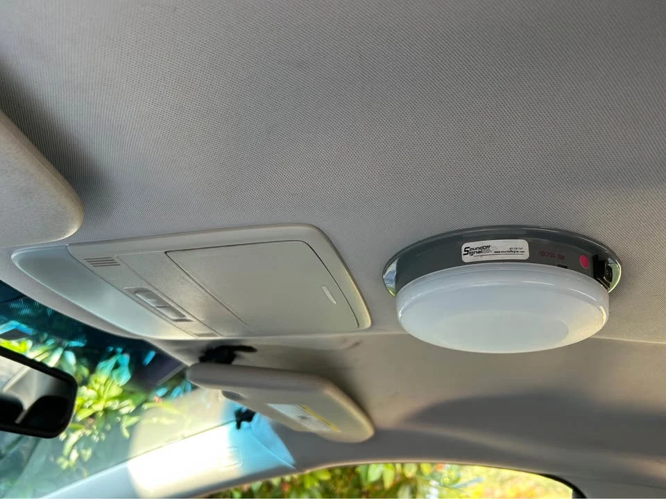 2011 Chevrolet Caprice - Image 10 of 20