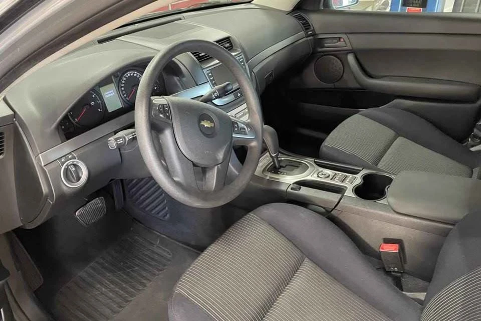 2011 Chevrolet Caprice - Image 6 of 9
