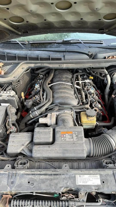 2011 Chevrolet Caprice - Image 2 of 12
