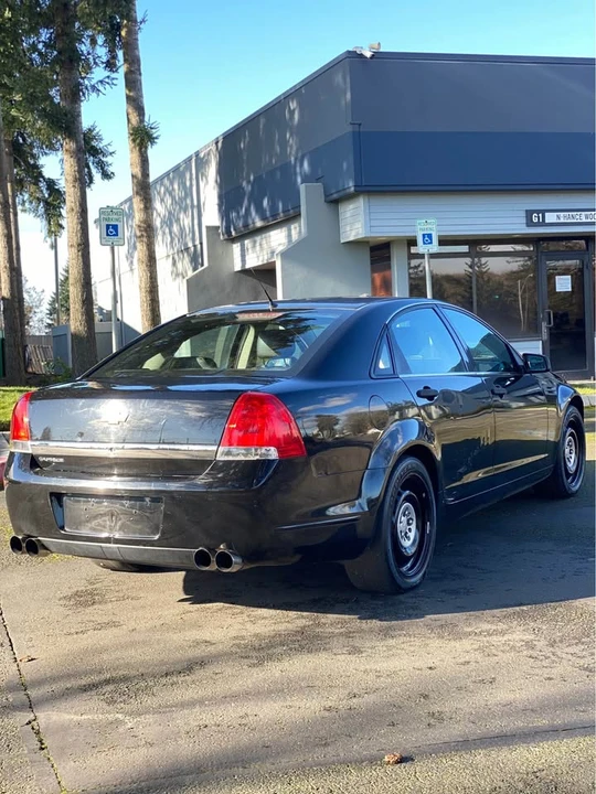 2011 Chevrolet Caprice - Image 6 of 10