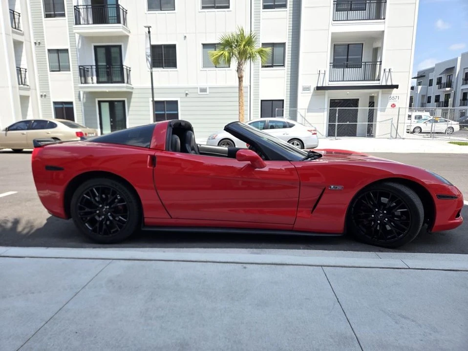 2011 Chevrolet Corvette C6 - Image 9 of 19