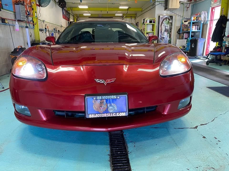 2011 Chevrolet Corvette C6 - Image 10 of 19