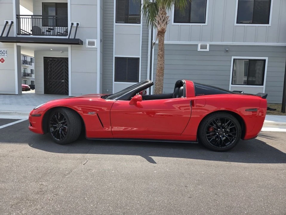 2011 Chevrolet Corvette C6 - Image 18 of 19