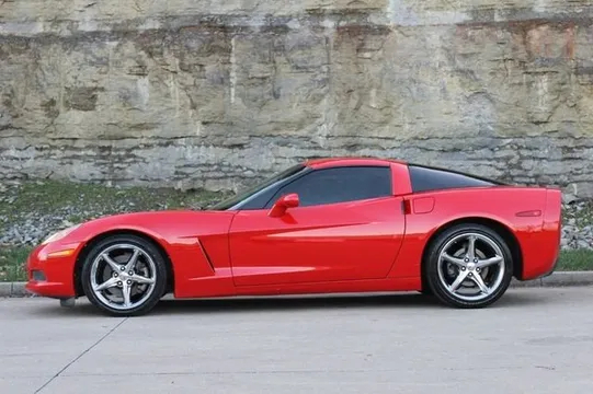 2011 Chevrolet Corvette C6 - Image 2 of 20