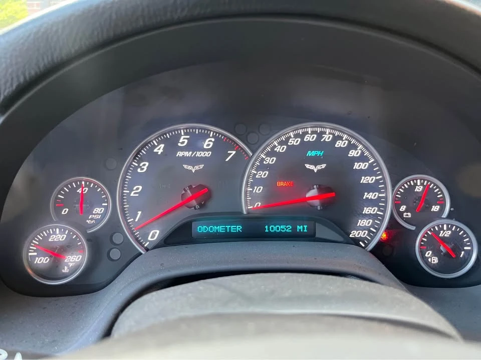 2011 Chevrolet Corvette C6 - Image 8 of 8