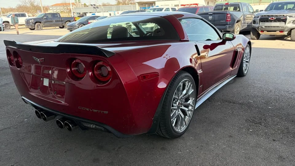 2011 Chevrolet Corvette C6 - Image 5 of 11
