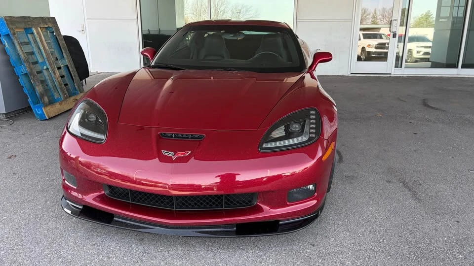 2011 Chevrolet Corvette C6 - Image 2 of 11