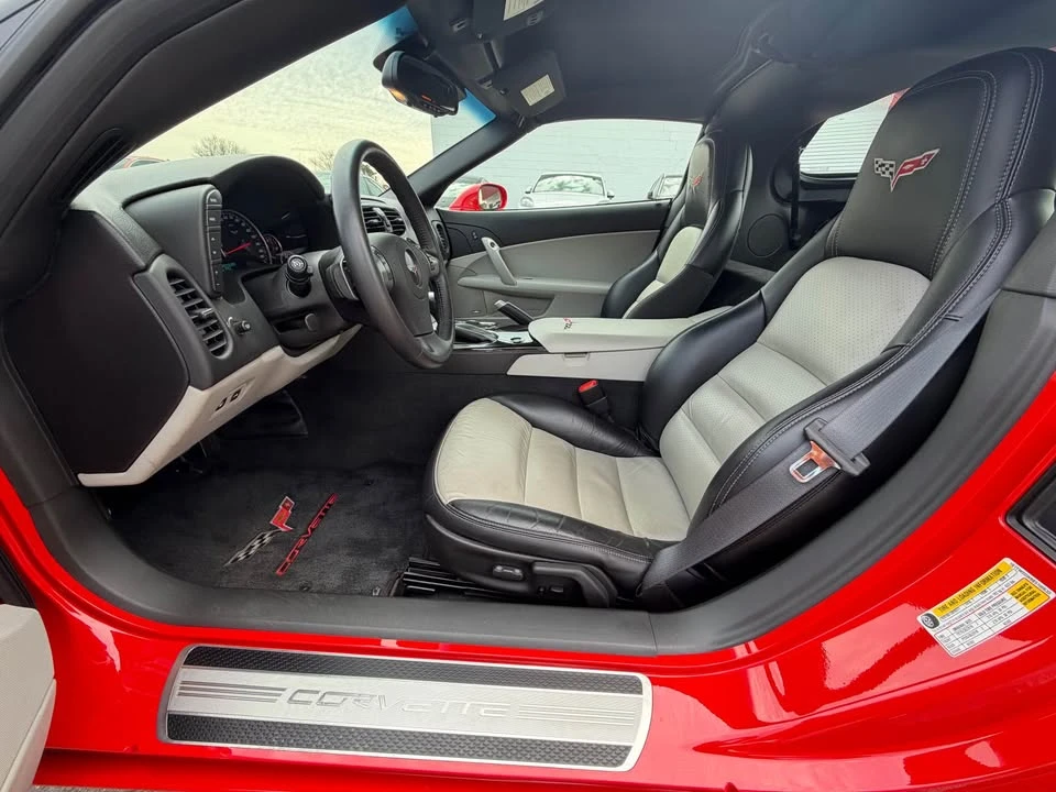 2011 Chevrolet Corvette C6 - Image 14 of 20