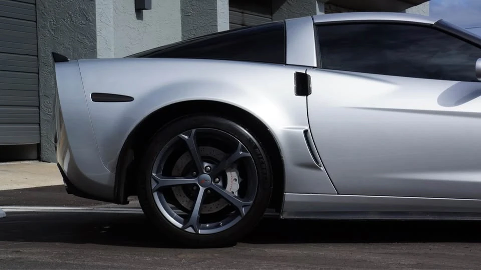 2011 Chevrolet Corvette C6 - Image 12 of 19
