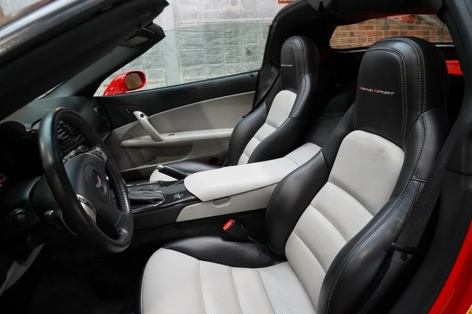 2011 Chevrolet Corvette C6 - Image 11 of 17