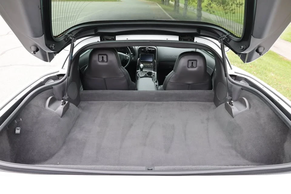 2011 Chevrolet Corvette C6 - Image 7 of 20