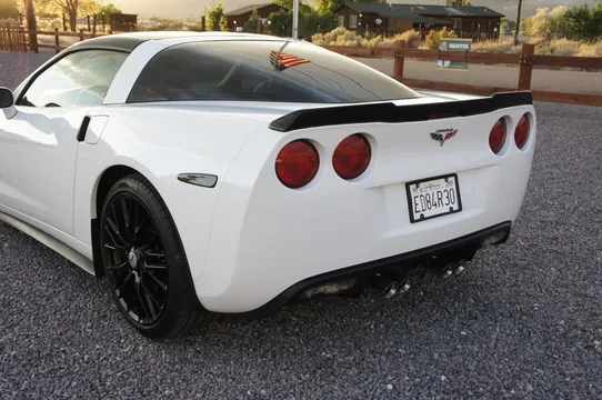 2011 Chevrolet Corvette C6 - Image 4 of 20
