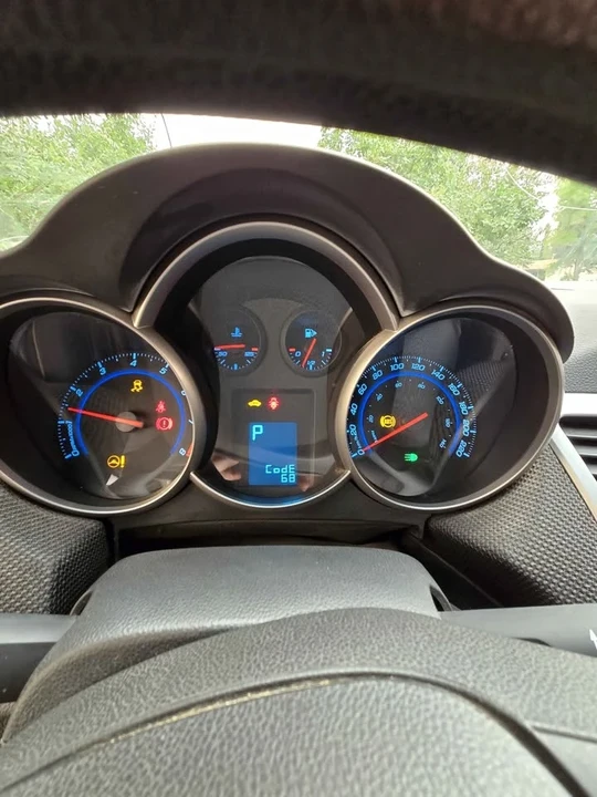 2011 Chevrolet Cruze - Image 6 of 10