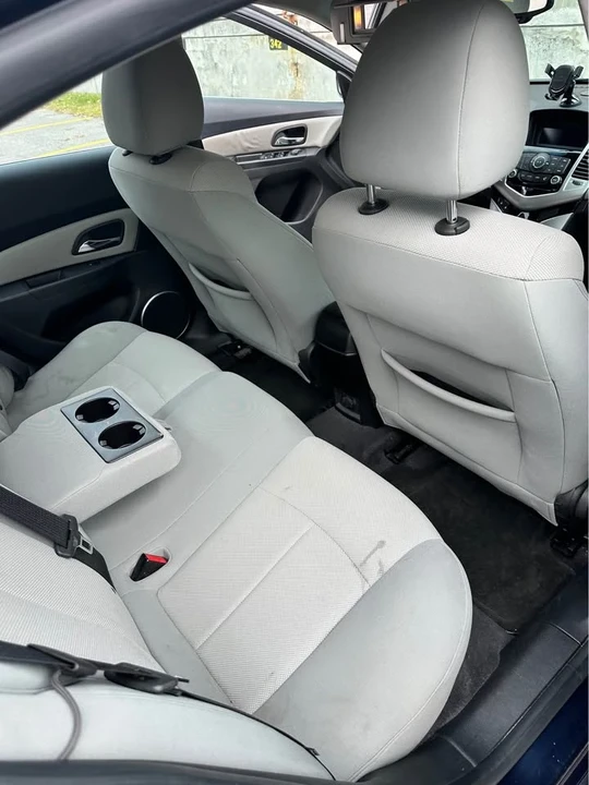2011 Chevrolet Cruze - Image 15 of 19