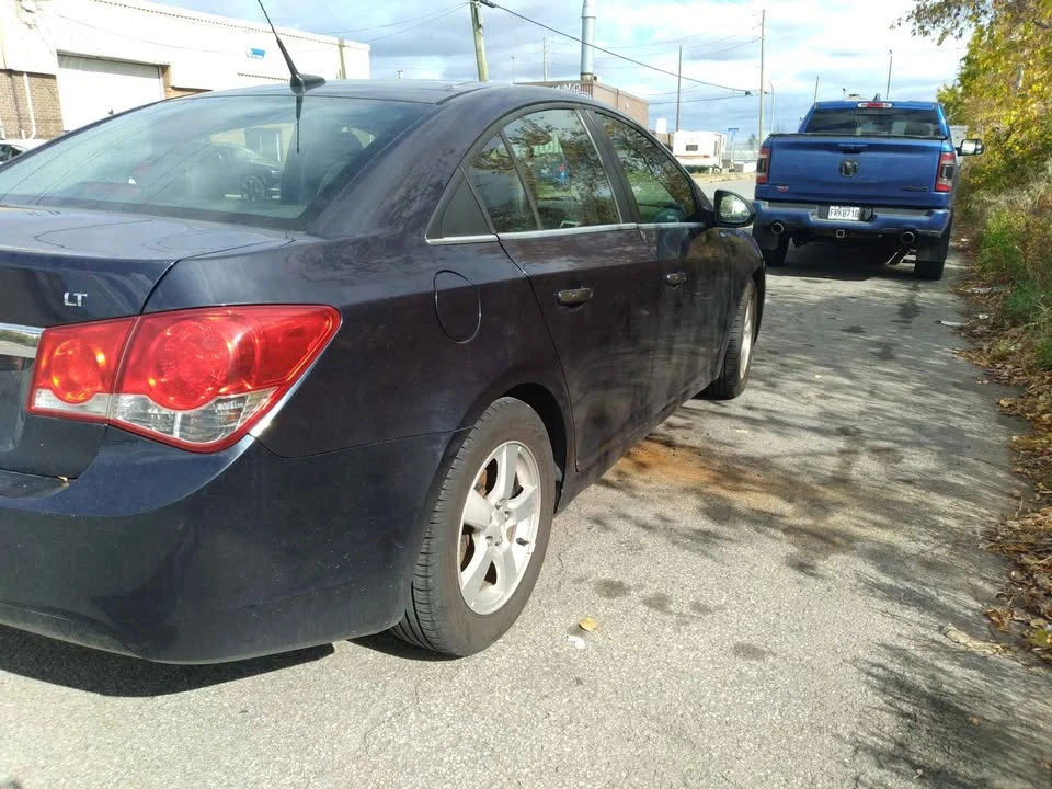 2011 Chevrolet Cruze - Image 3 of 5