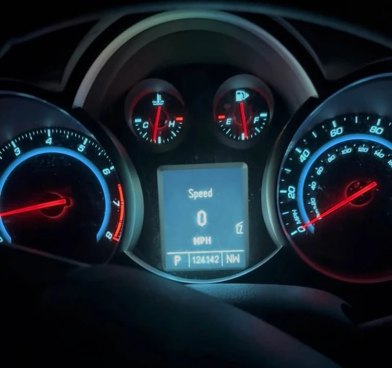 2011 Chevrolet Cruze - Image 6 of 6