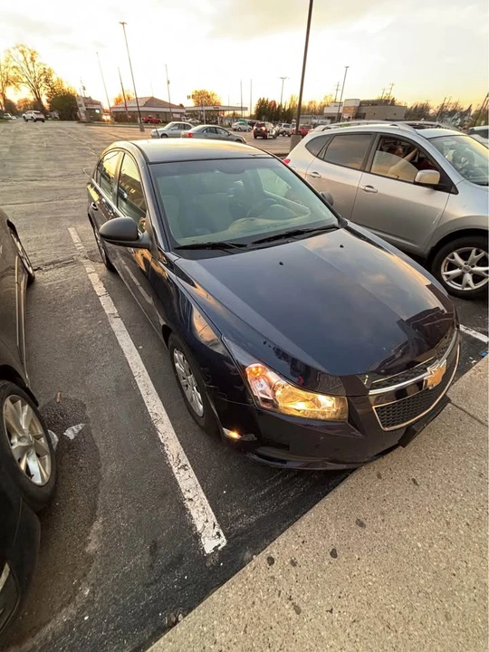 2011 Chevrolet Cruze - Image 5 of 6