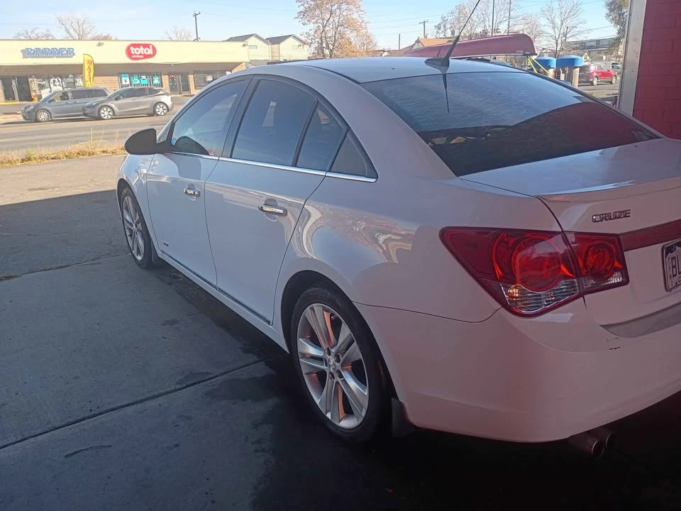 2011 Chevrolet Cruze - Image 9 of 12