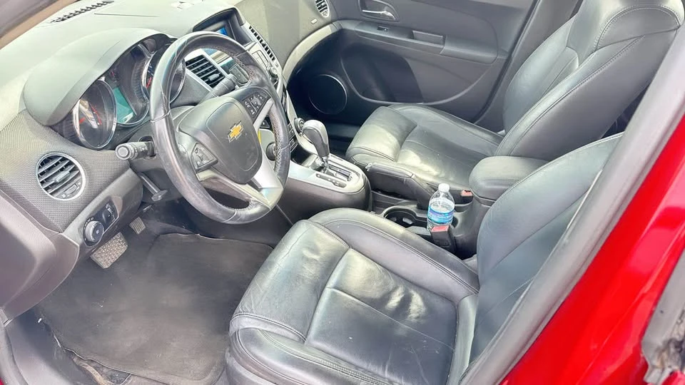 2011 Chevrolet Cruze - Image 9 of 18