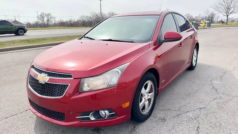 2011 Chevrolet Cruze - Image 3 of 18