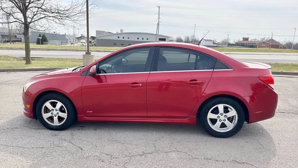 2011 Chevrolet Cruze - Image 6 of 18