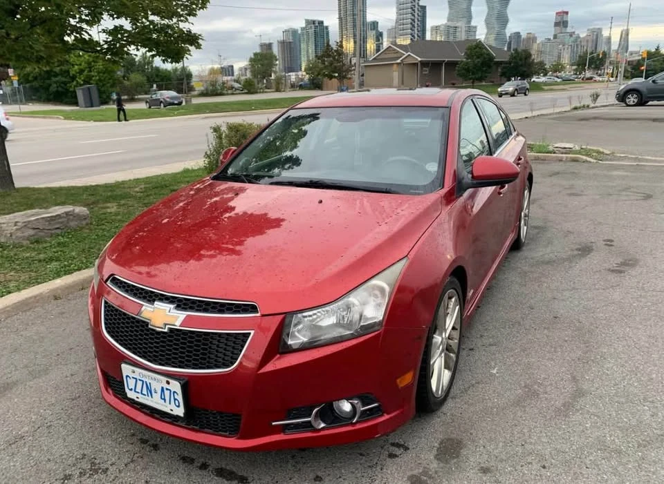 2011 Chevrolet Cruze - Image 2 of 10