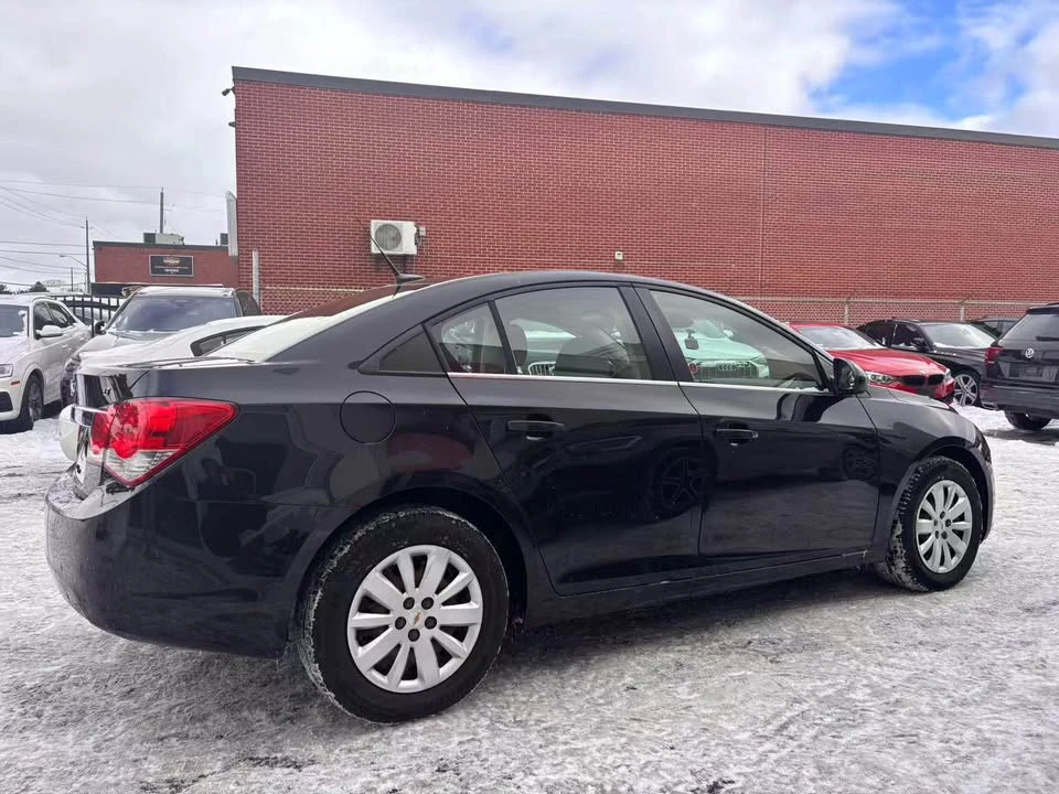 2011 Chevrolet Cruze - Image 4 of 12