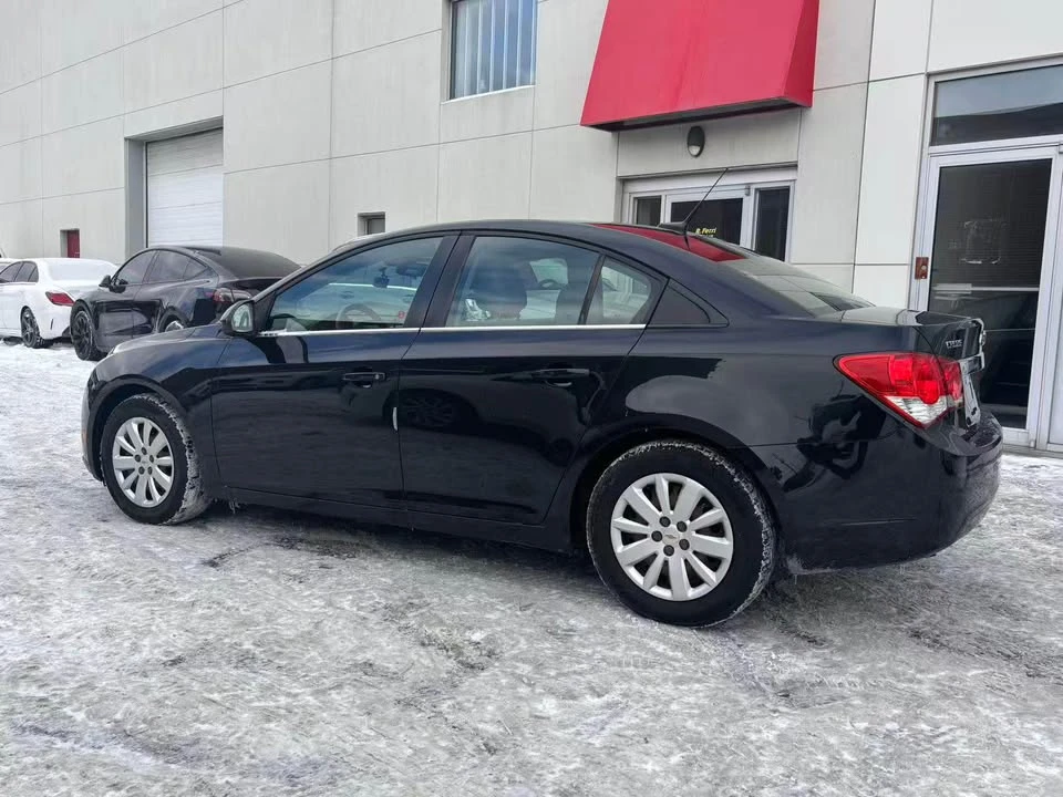 2011 Chevrolet Cruze - Image 3 of 12