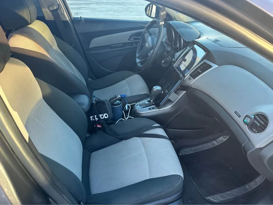2011 Chevrolet Cruze - Image 9 of 12