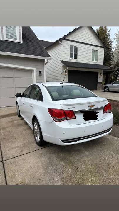 2011 Chevrolet Cruze - Image 4 of 18